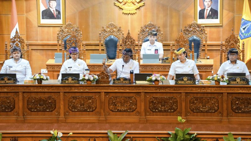 Rapat Paripurna Istimewa HUT Ke-16 Ibu Kota Mangupura Bupati Adi Arnawa: Momentum Bersyukur dan Menguatkan Komitmen Membangun Badung