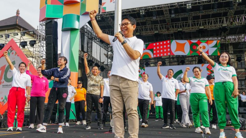 Senam Bersama PKK Se-Badung Meriahkan HUT Mangupura ke-16