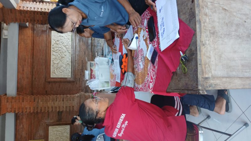 Pelaksanaan kegiatan Posyandu Balita, Lansia dan BKB bulan November di Banjar Dinas Nyelati Desa Kuwum