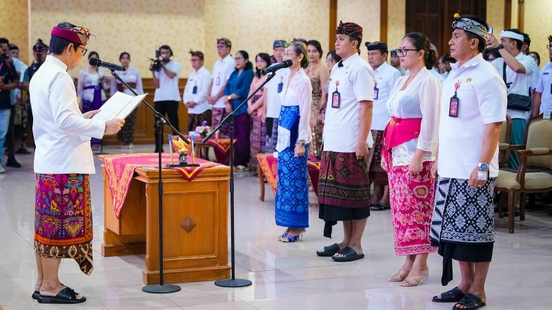 Tekankan Profesionalisme dan Integritas ASN Bupati Adi Arnawa Lantik 234 Pejabat Pemkab Badung