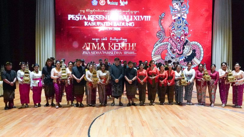 Tutup Pkb Badung, Bupati Adi Arnawa Lepas 26 Duta Seni Ke Provinsi