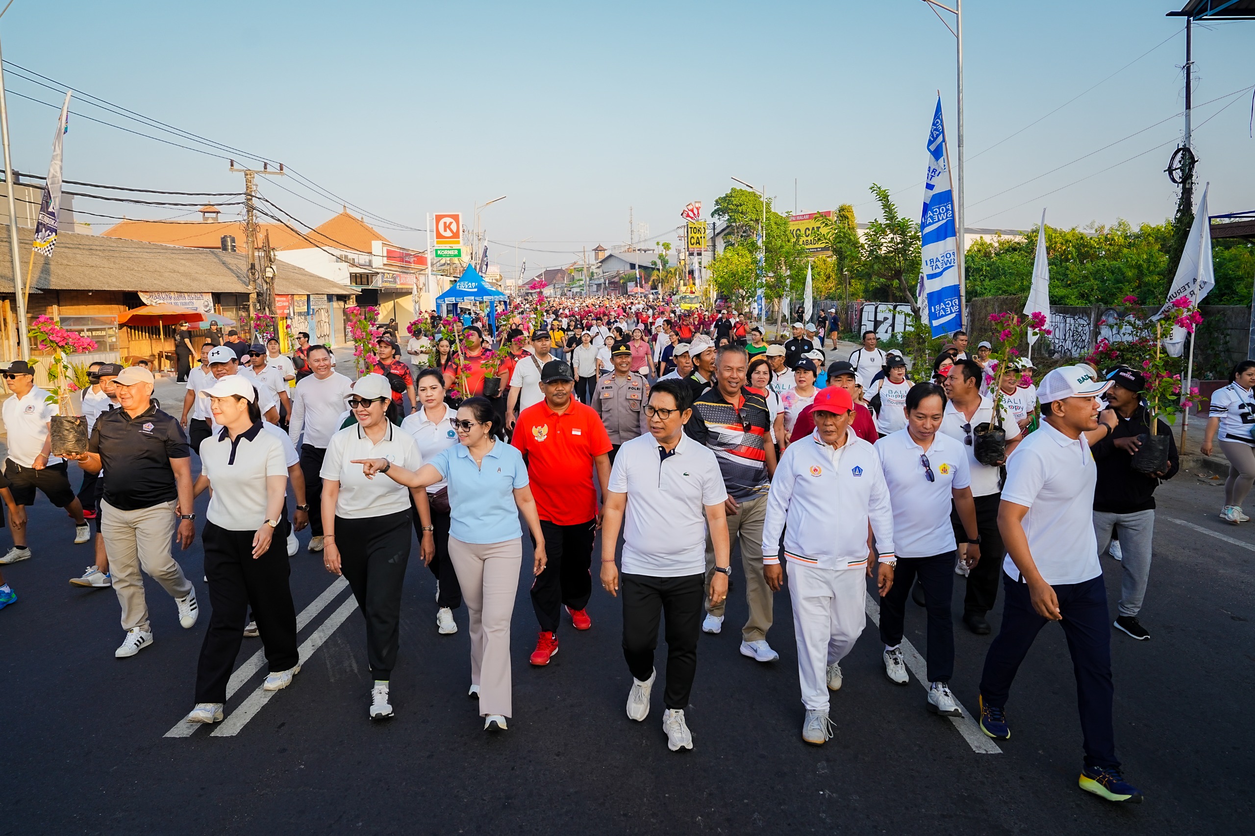 Uji Coba Badung First Car Free Day Perdana Di Kerobokan